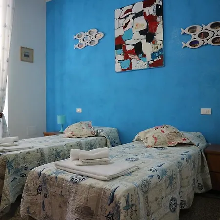 Hostel Lungomare La Spezia